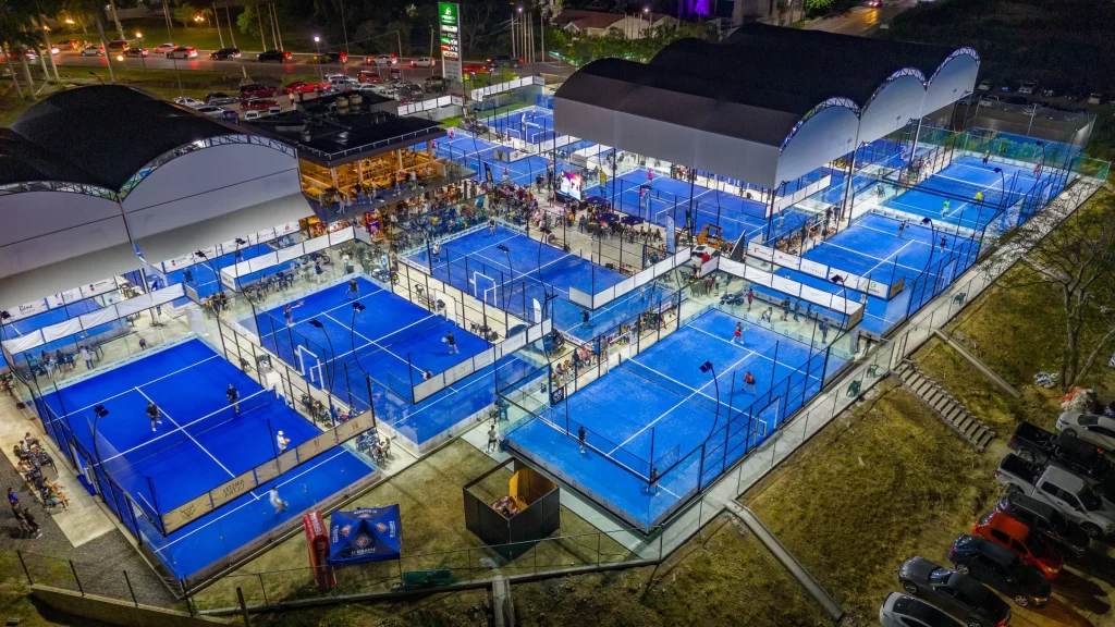 Cuánto Cuesta una Cancha de Pádel en México en 2026